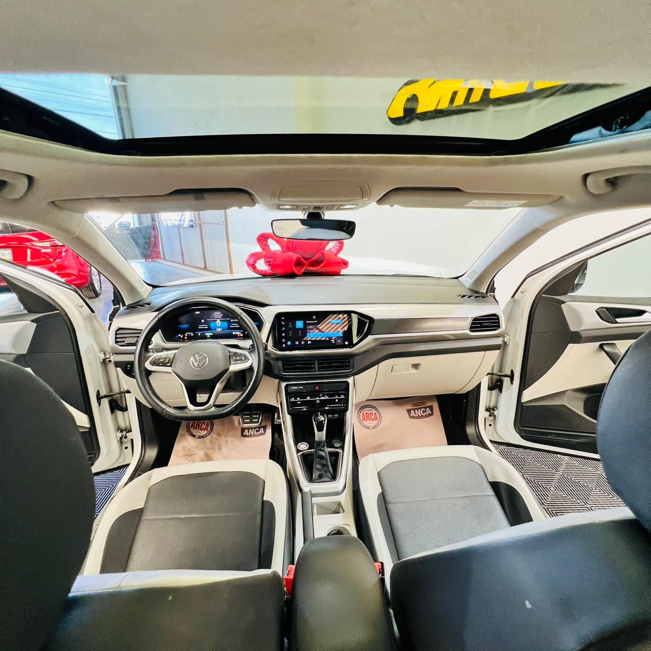 VOLKSWAGEN TAIGUN HIGHLINE 2023 - Image 10