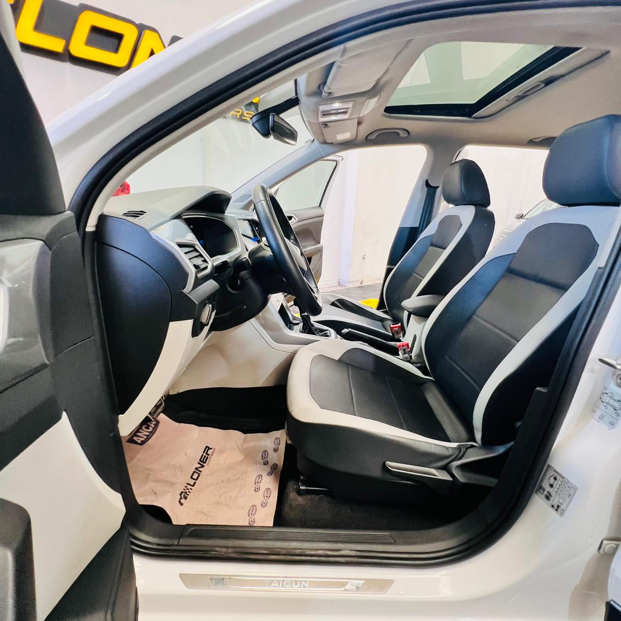 VOLKSWAGEN TAIGUN HIGHLINE 2023 - Image 15