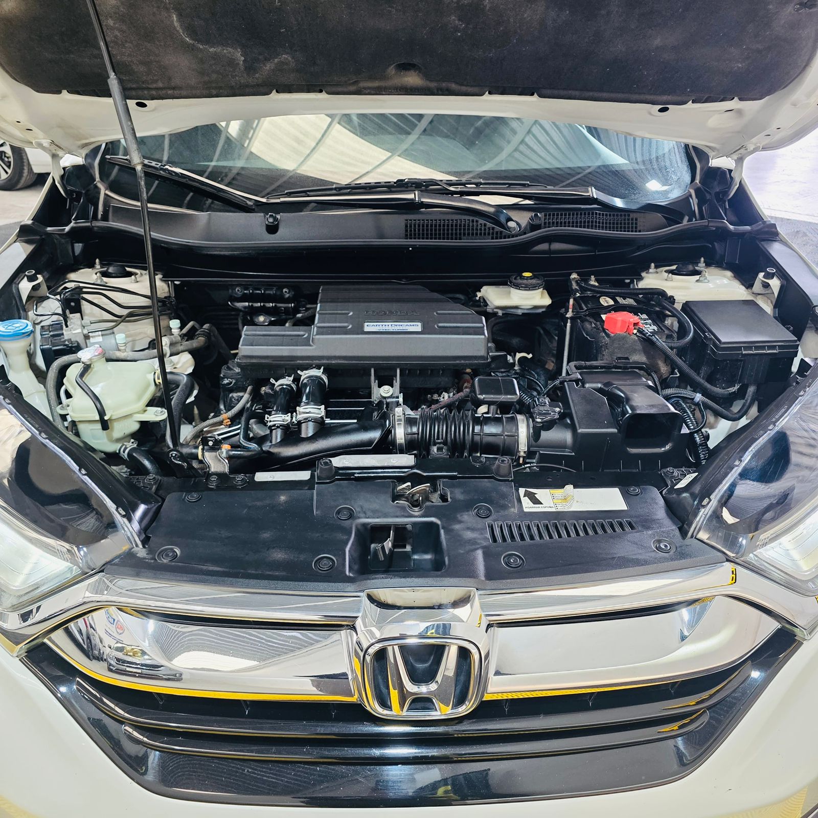 HONDA CRV TOURING 2019 - Image 15